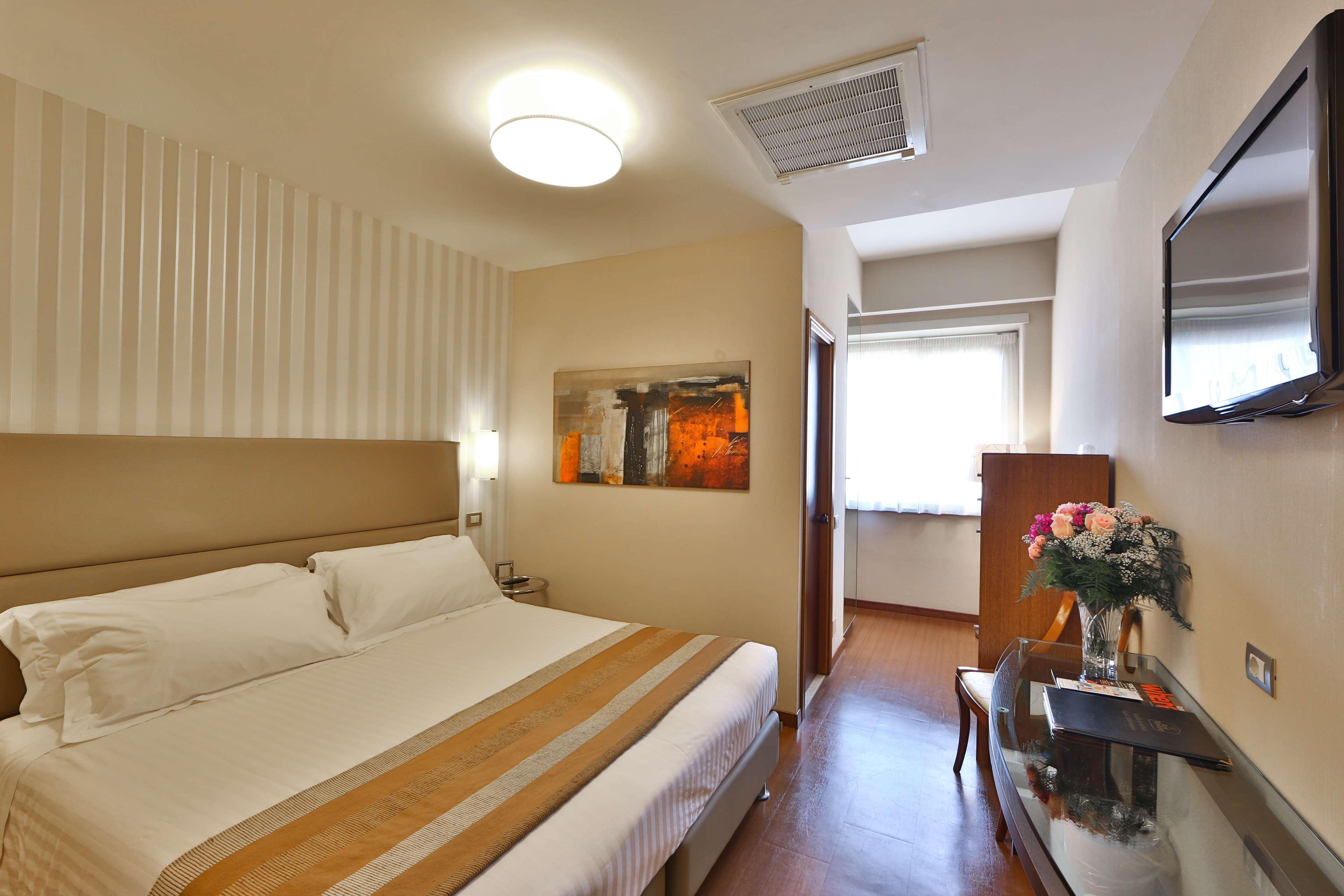 Best Western Hotel Piccadilly Рим Екстериор снимка