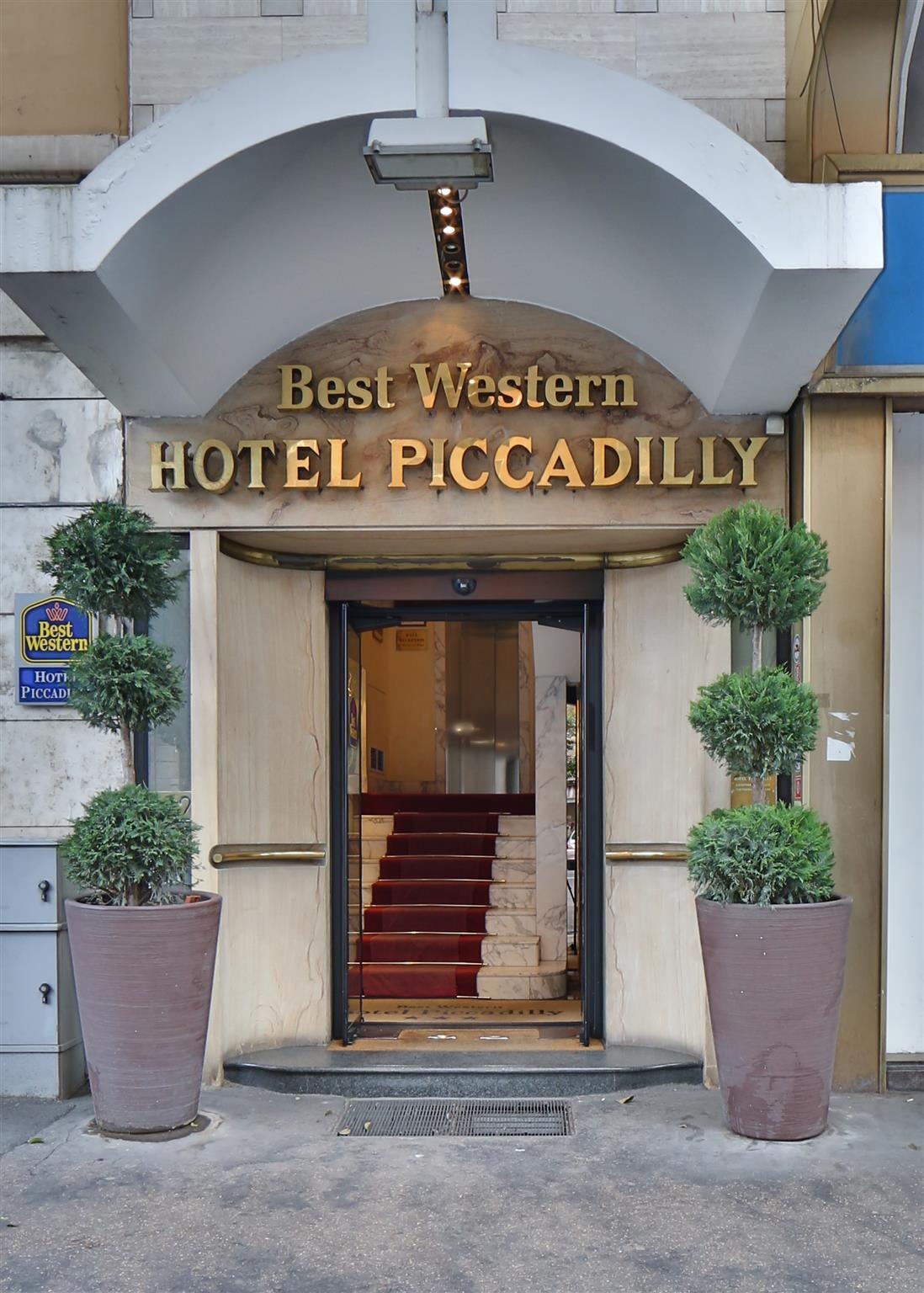Best Western Hotel Piccadilly Рим Екстериор снимка